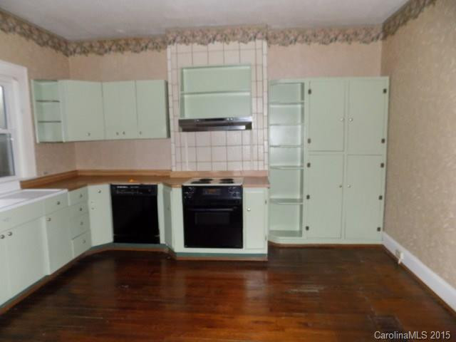 216 Powell Street - Photo 4