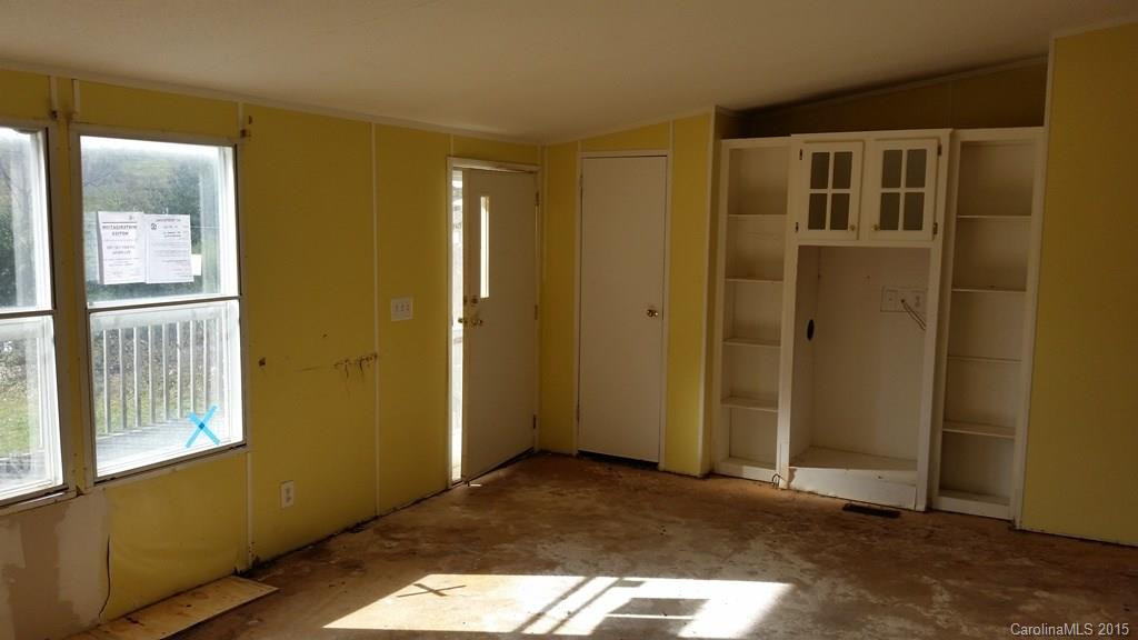 455 Summer Road - Photo 5