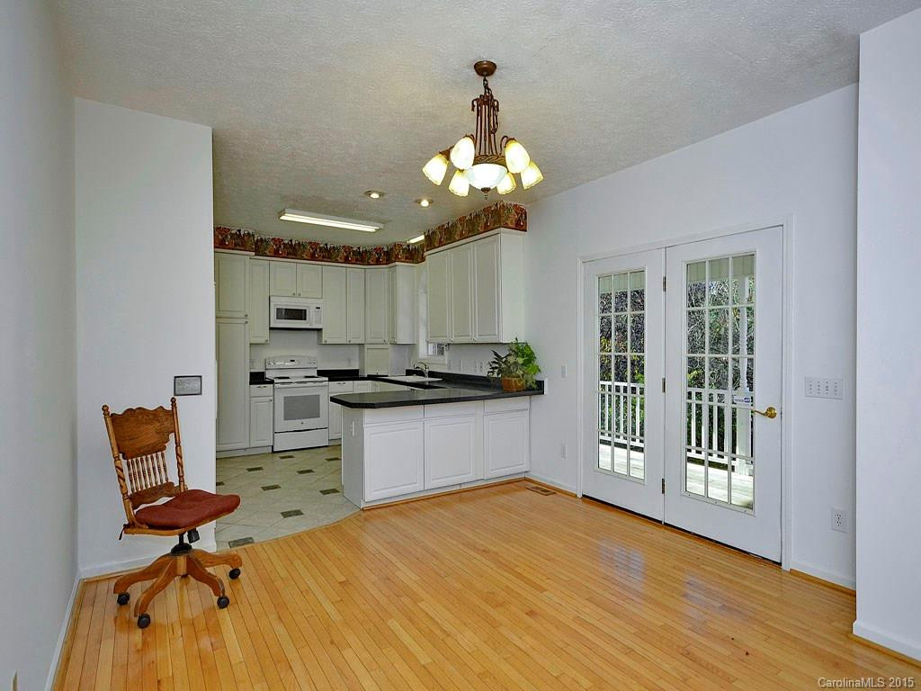 206 Adams Hill Road - Photo 13