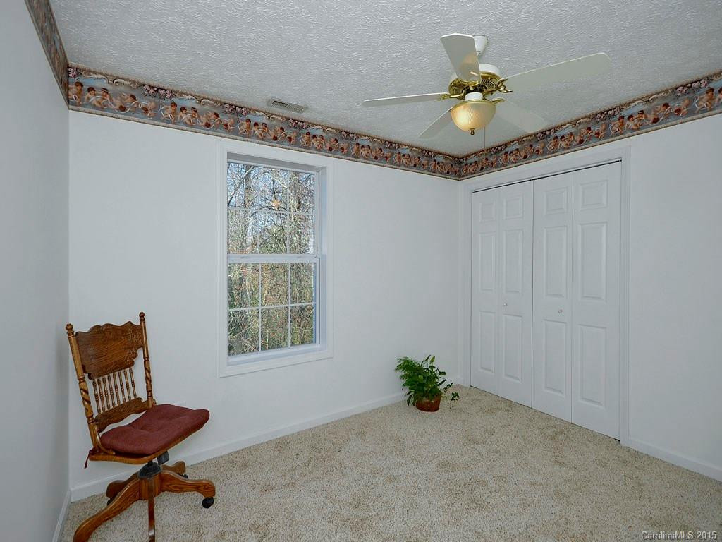 206 Adams Hill Road - Photo 16