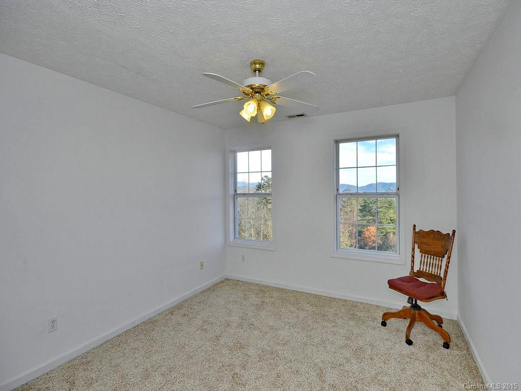 206 Adams Hill Road - Photo 17