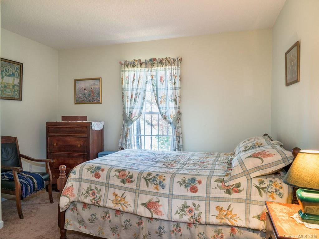 973 Moss Road - Photo 11