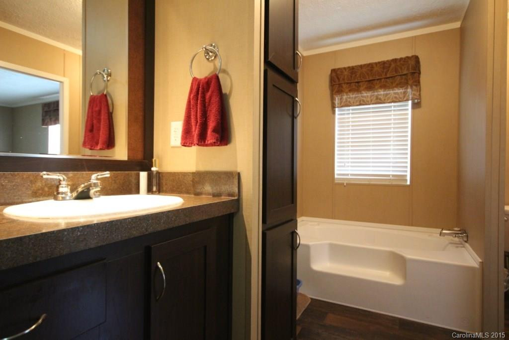 37 Green Valley Road - Photo 10