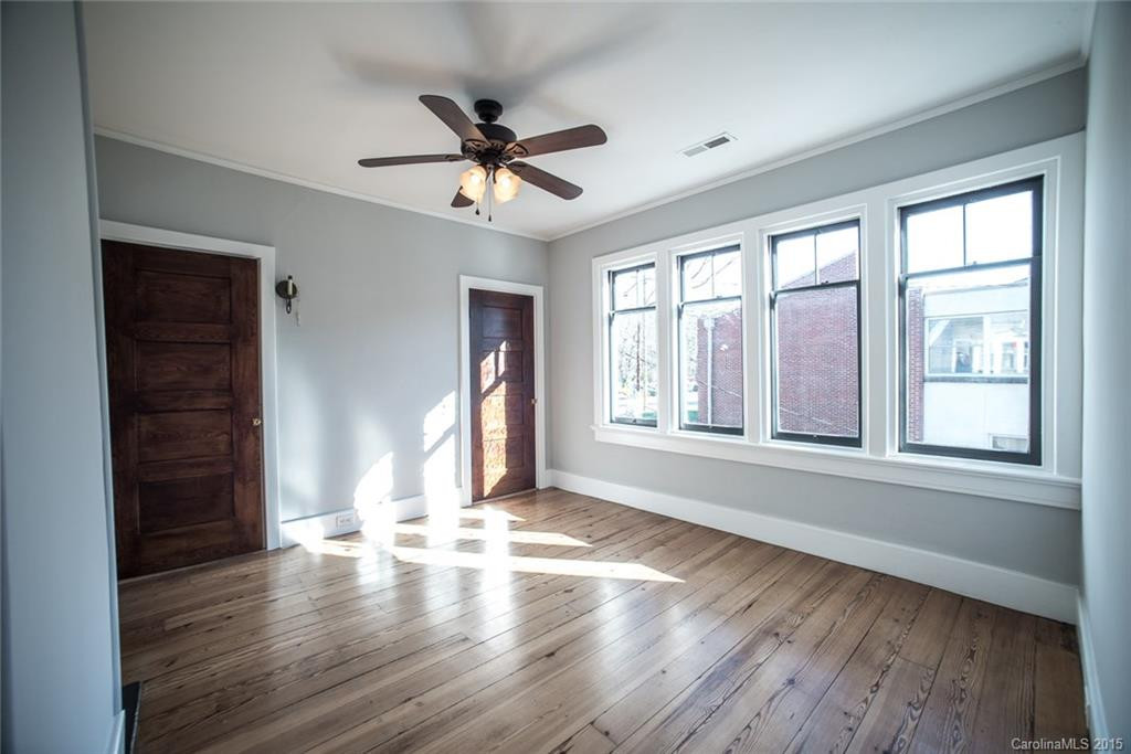 207 Hillside Street - Photo 13