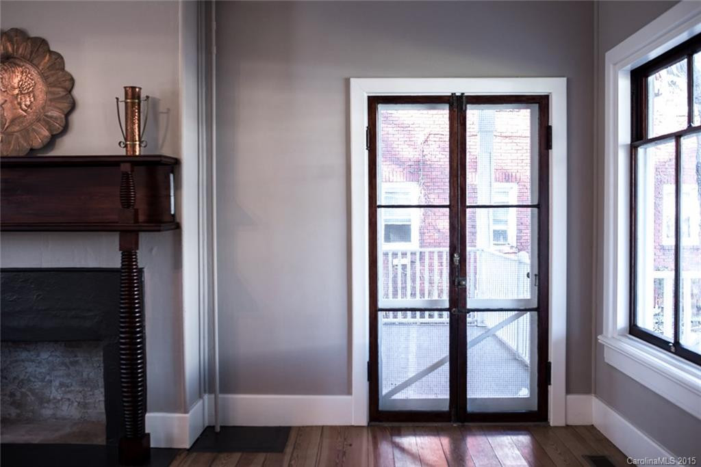207 Hillside Street - Photo 5