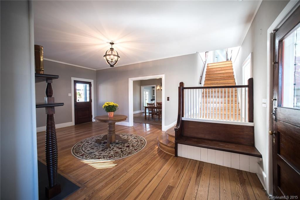 207 Hillside Street - Photo 6