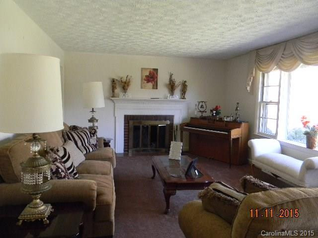 53 Beechwood Road #11 - Photo 3