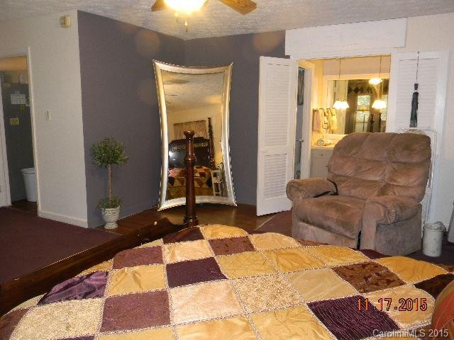 53 Beechwood Road #11 - Photo 4