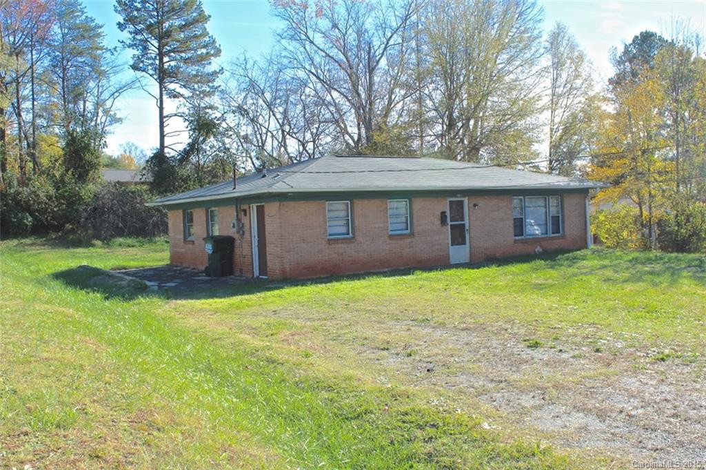 131 Greenfield Drive - Photo 2