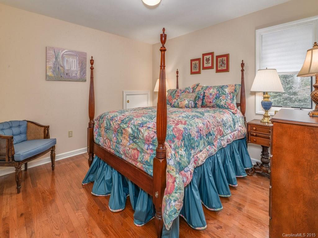 406 Conifer Court - Photo 19