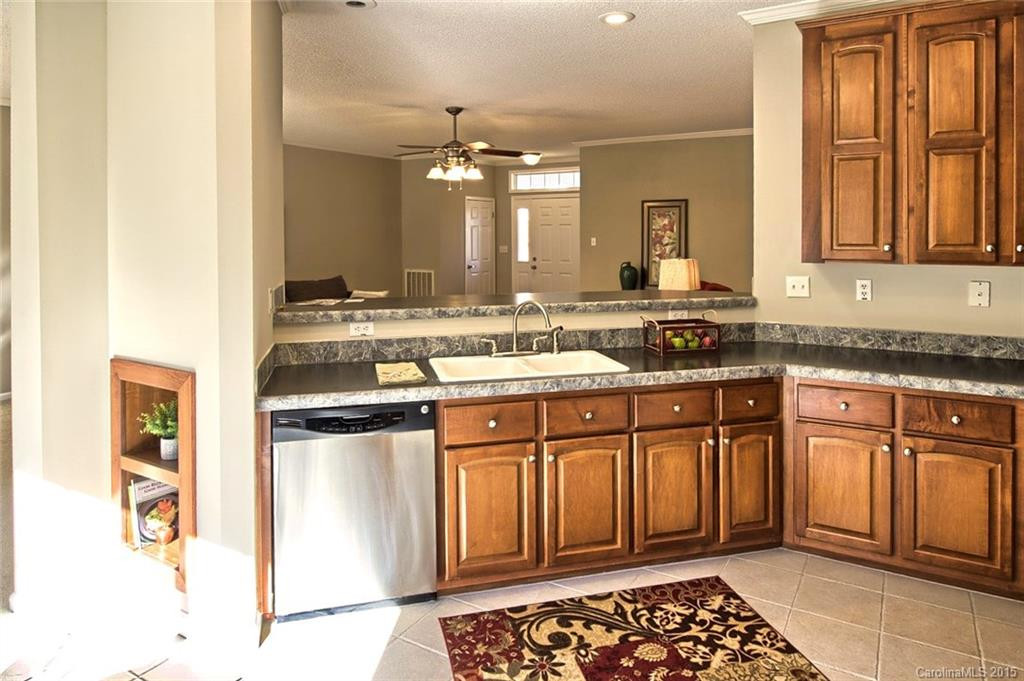 18 McCredie Court - Photo 11