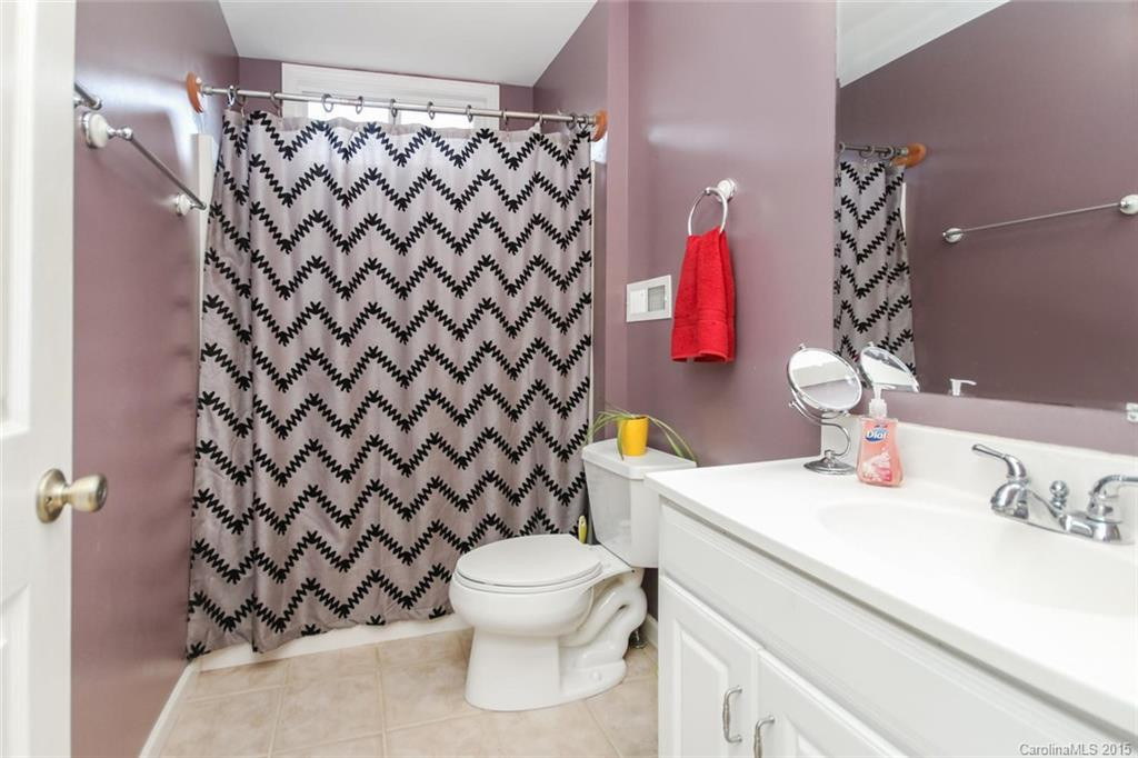 92 Haywood Road - Photo 11