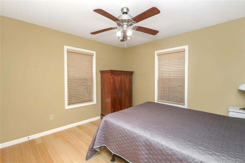 92 Haywood Road - Photo 15