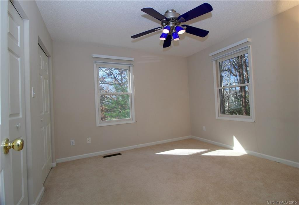 87 Eastmoor Drive - Photo 14