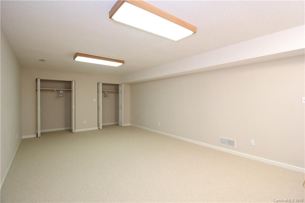 87 Eastmoor Drive - Photo 18