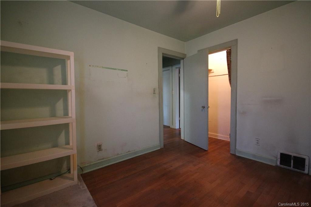 48 Stratford Avenue - Photo 10