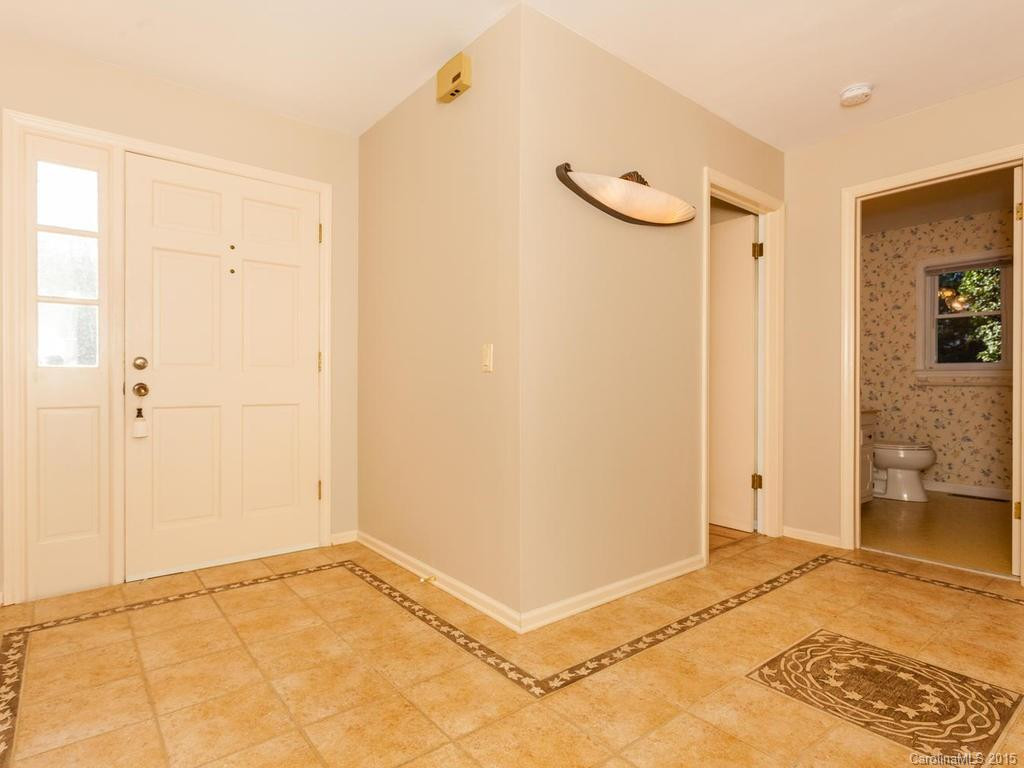 133 Kent Lane - Photo 2