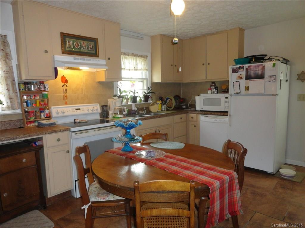834 Oak Street - Photo 7