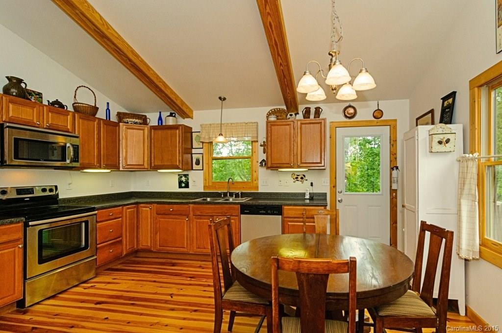 133 Bluebird Terrace - Photo 7