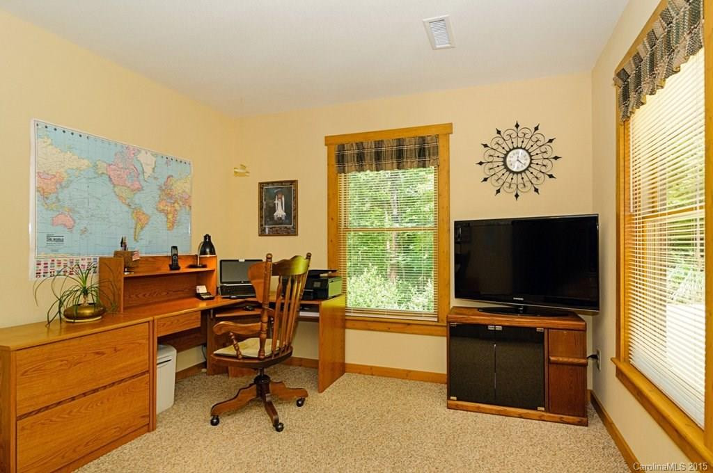 587 Rainbow Circle - Photo 11