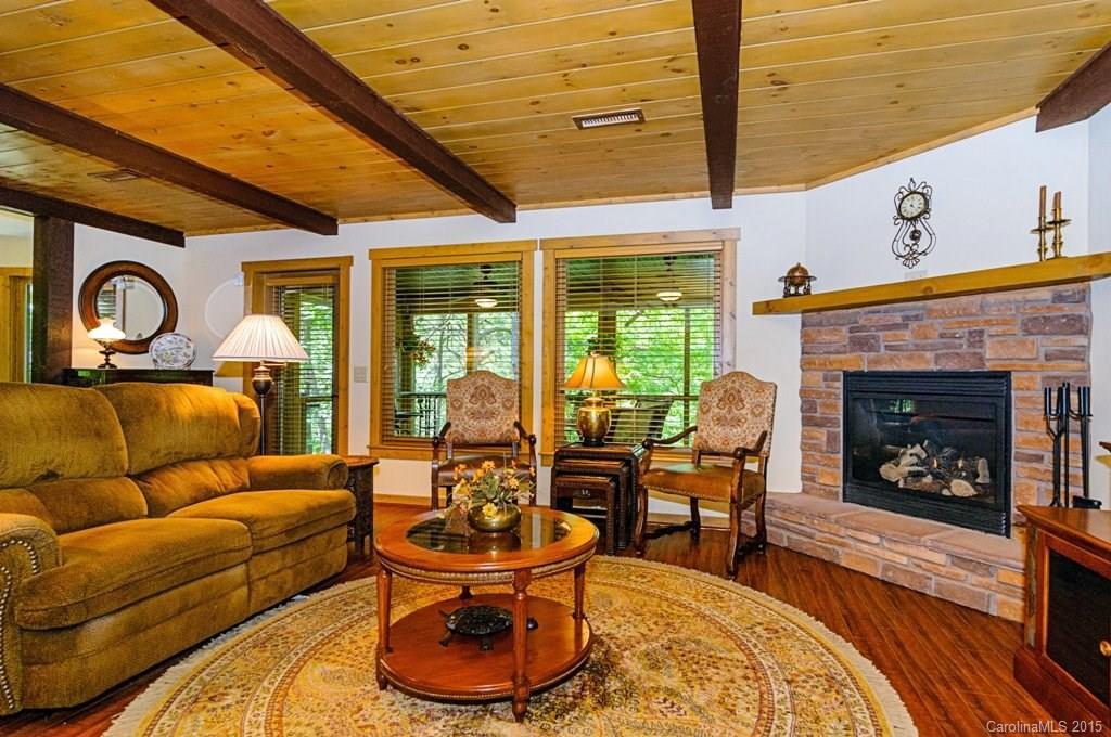 587 Rainbow Circle - Photo 3