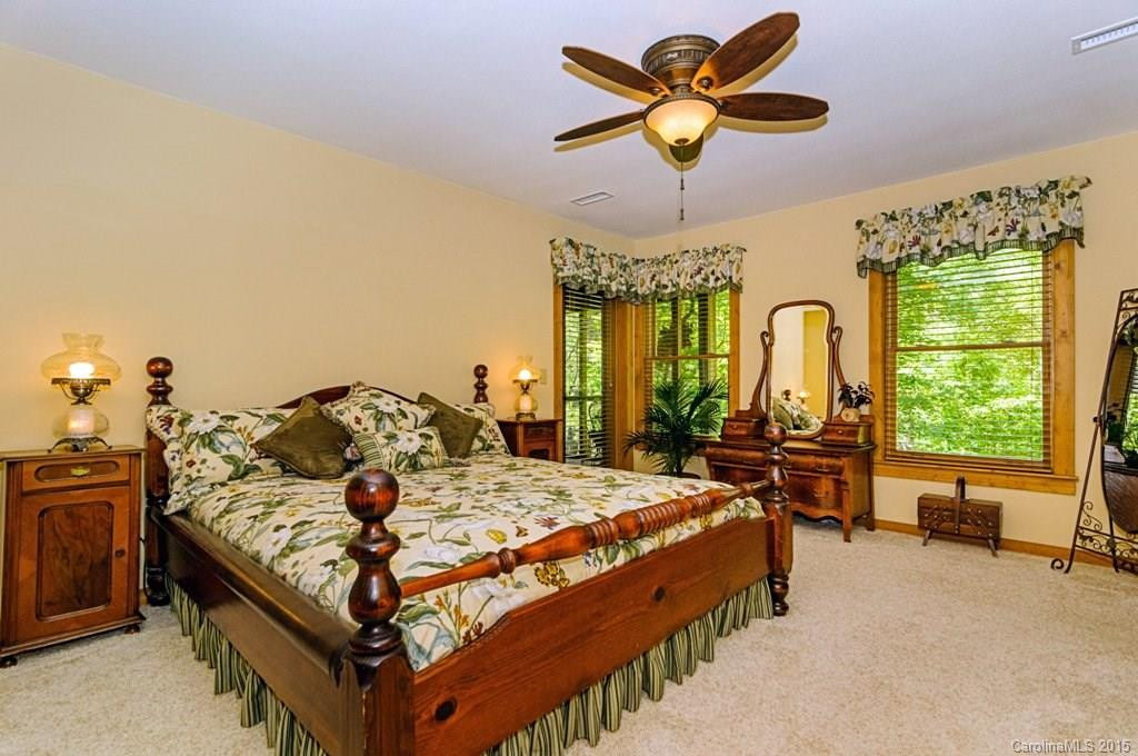 587 Rainbow Circle - Photo 9