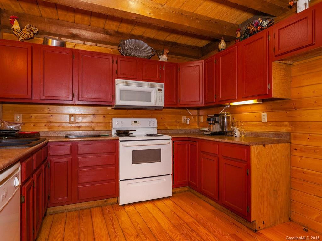 51 Meadow Woods Drive - Photo 12