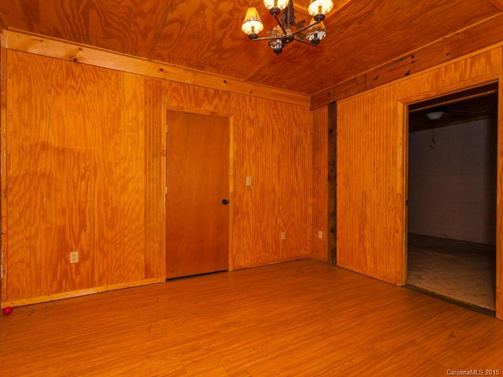 51 Meadow Woods Drive - Photo 18