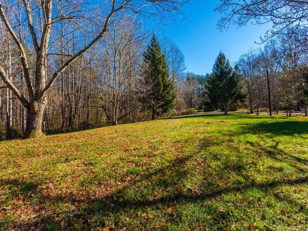 51 Meadow Woods Drive - Photo 23