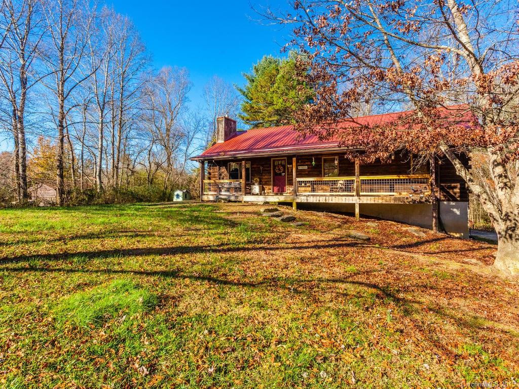 51 Meadow Woods Drive - Photo 4