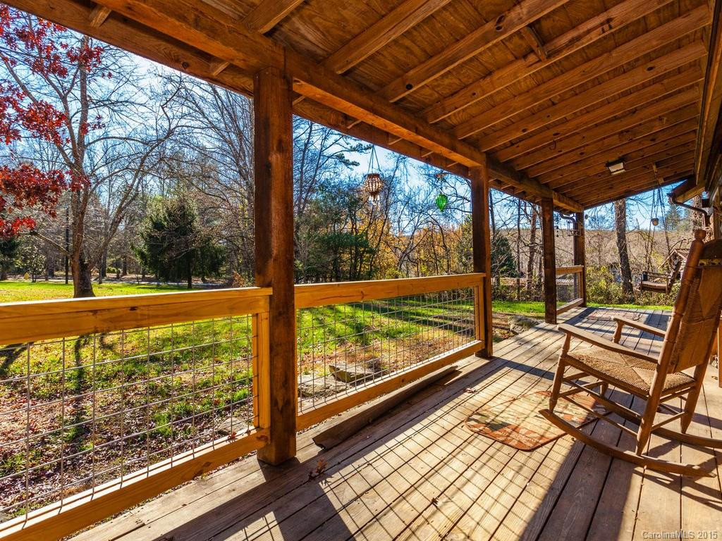 51 Meadow Woods Drive - Photo 7