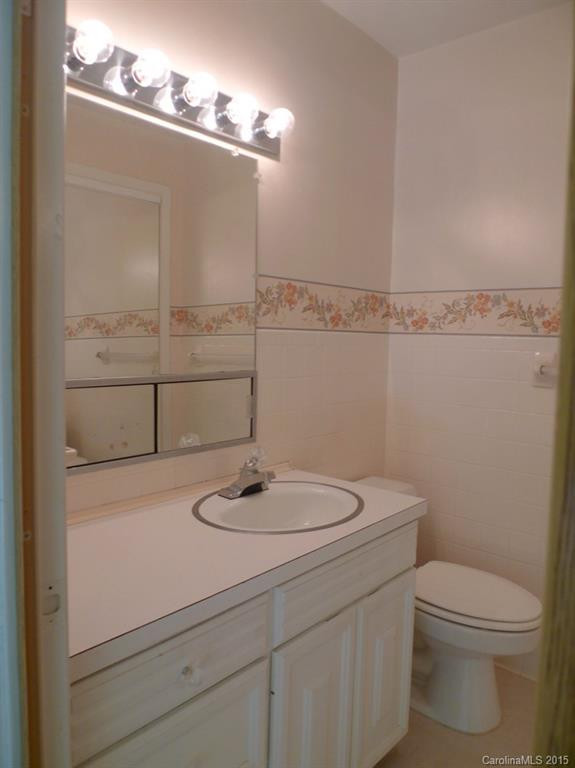 89A Westwood Chateau Drive #216 - Photo 6
