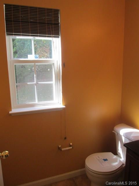35 Birkshire Way #13 - Photo 17