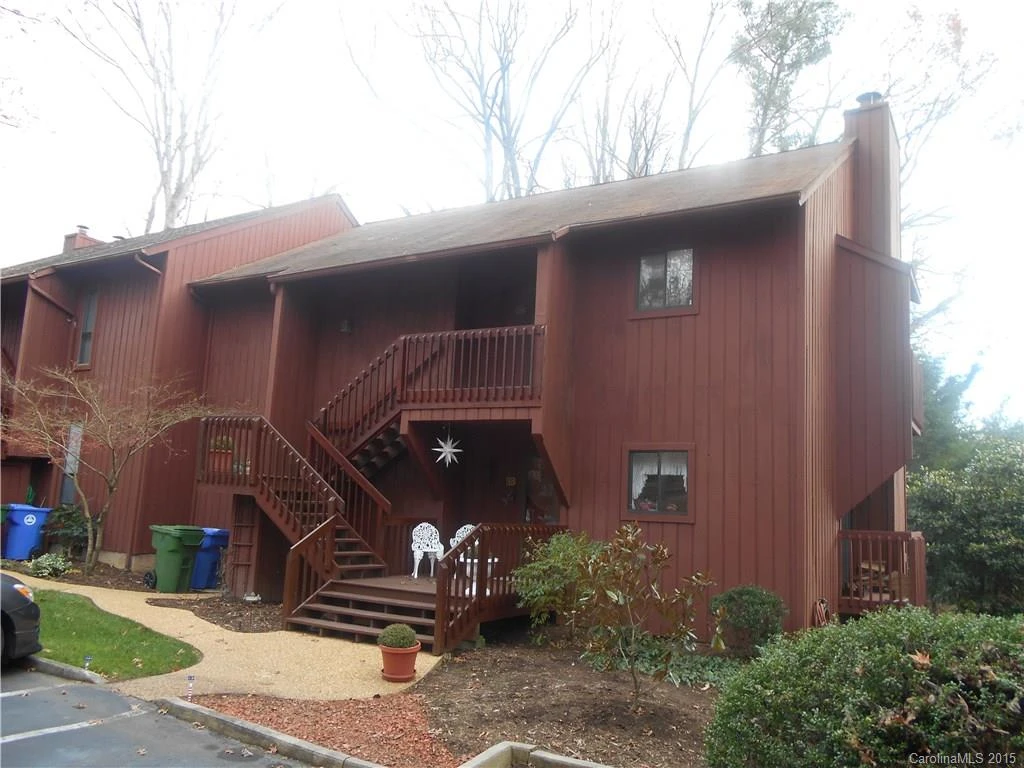102 Cedar Forest Trail #102