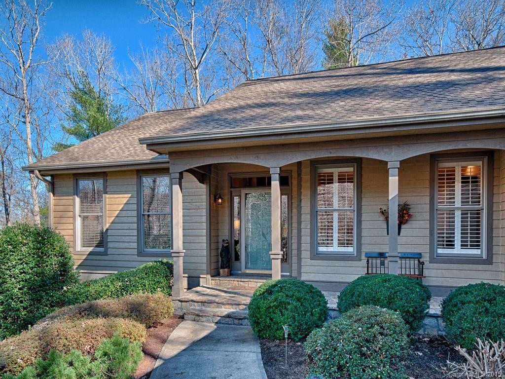 112 Greenleaf Drive - Photo 2