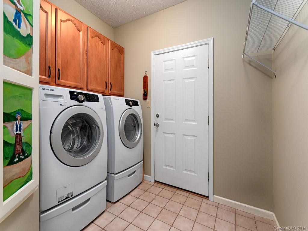 112 Greenleaf Drive - Photo 15
