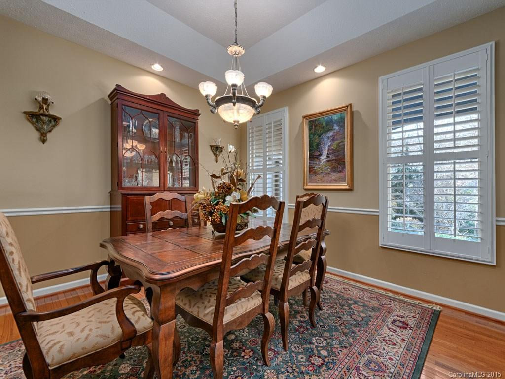 112 Greenleaf Drive - Photo 7
