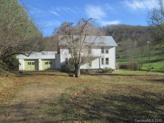 1700 Queentown Road