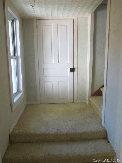 1700 Queentown Road - Photo 19