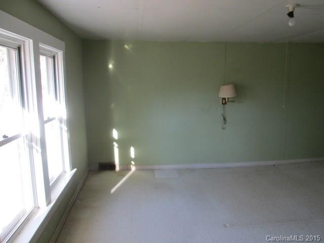 1700 Queentown Road - Photo 23