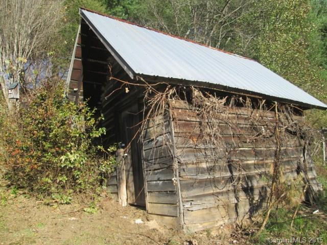 1700 Queentown Road - Photo 5