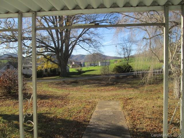 1700 Queentown Road - Photo 6