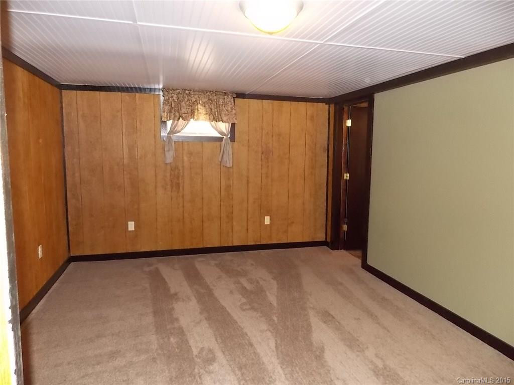 750 Forest Hill Drive - Photo 14