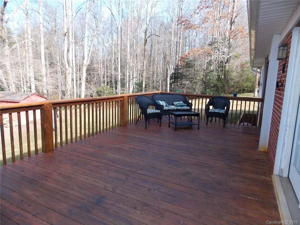 750 Forest Hill Drive - Photo 16