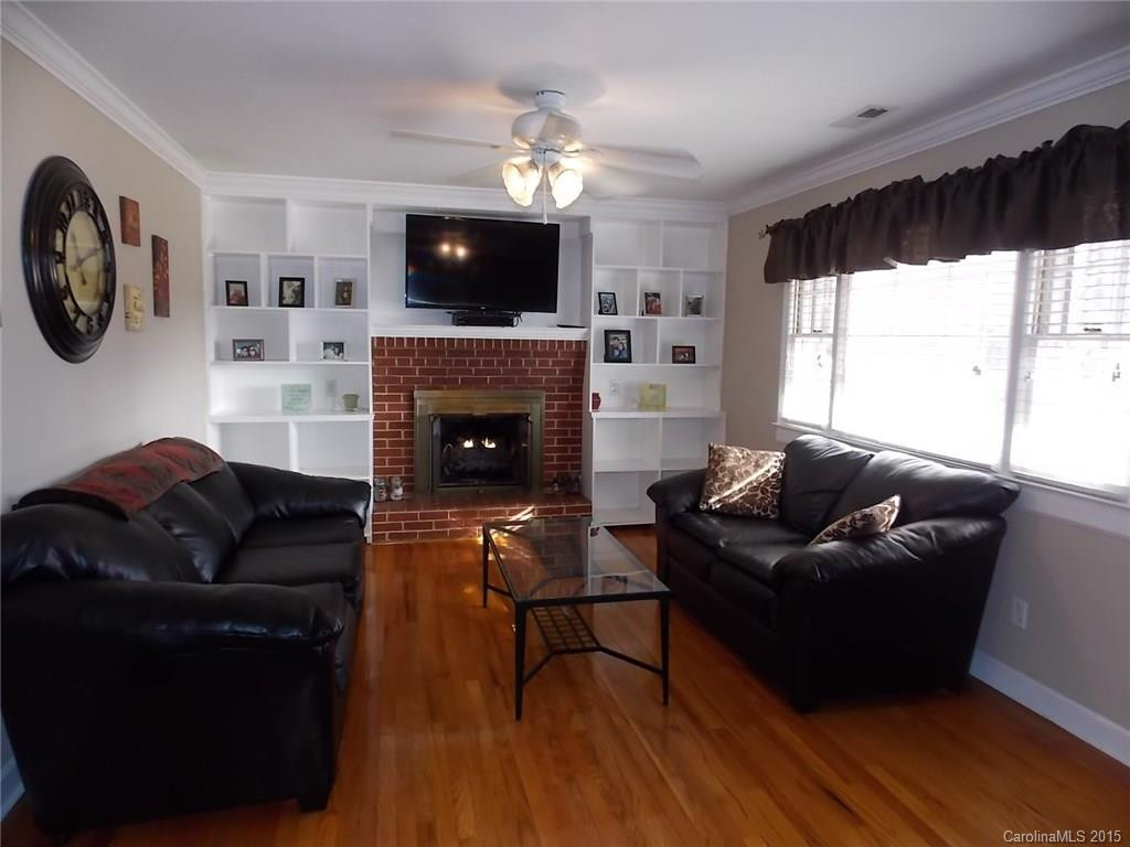750 Forest Hill Drive - Photo 5