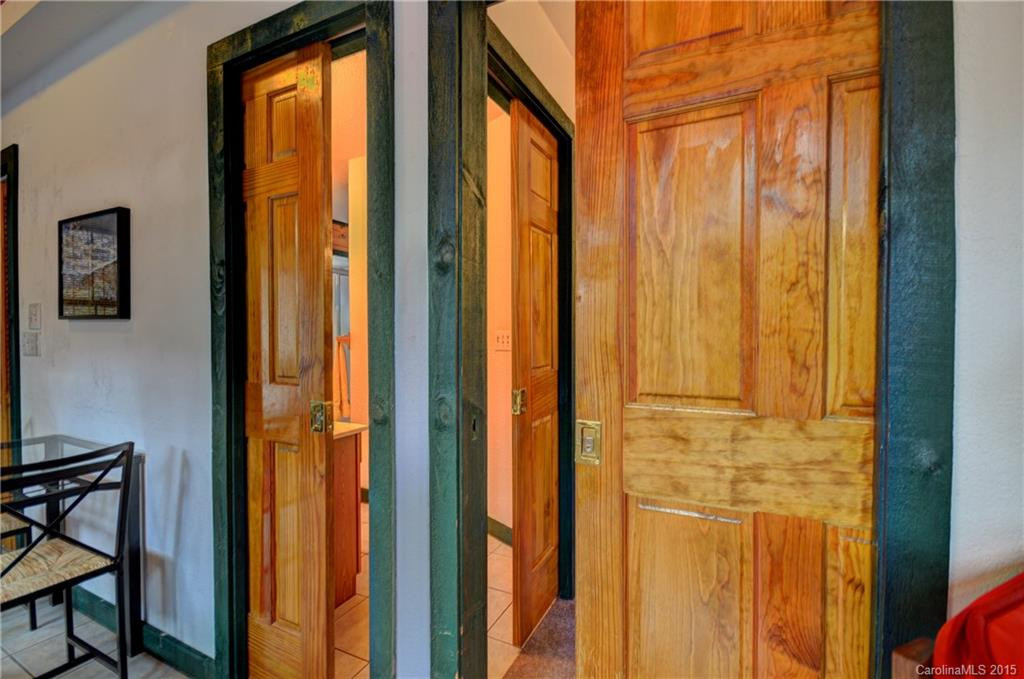 196 Friar Tuck Lane - Photo 11