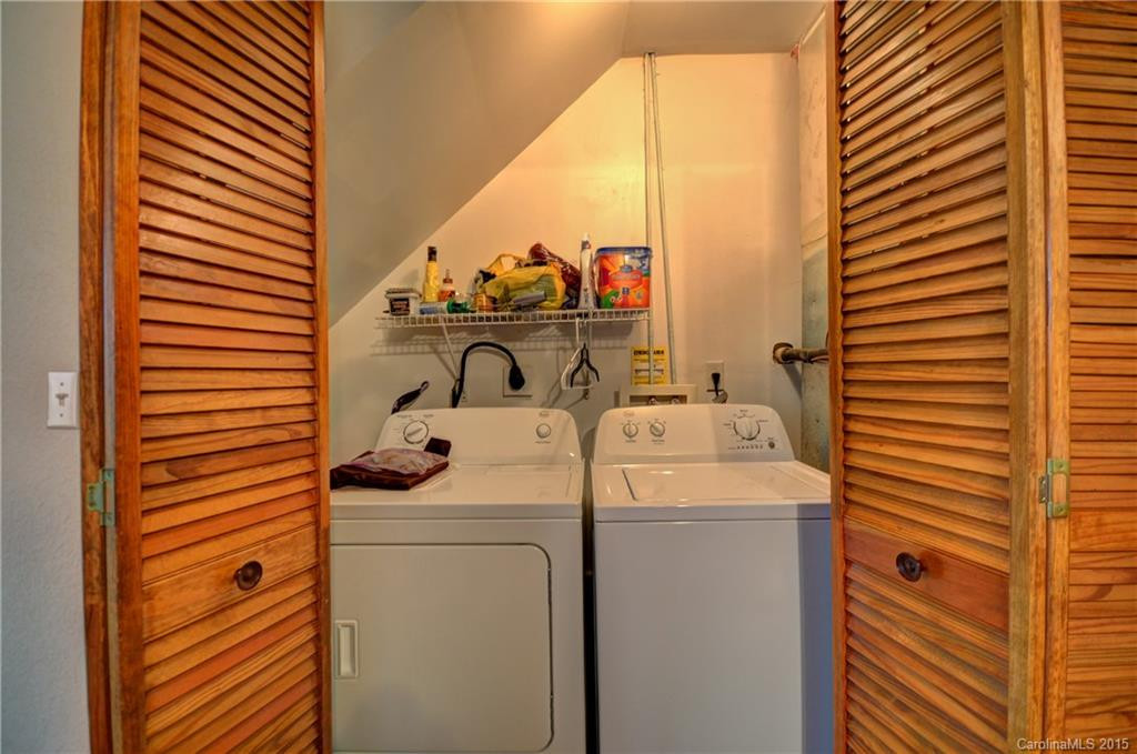 196 Friar Tuck Lane - Photo 17