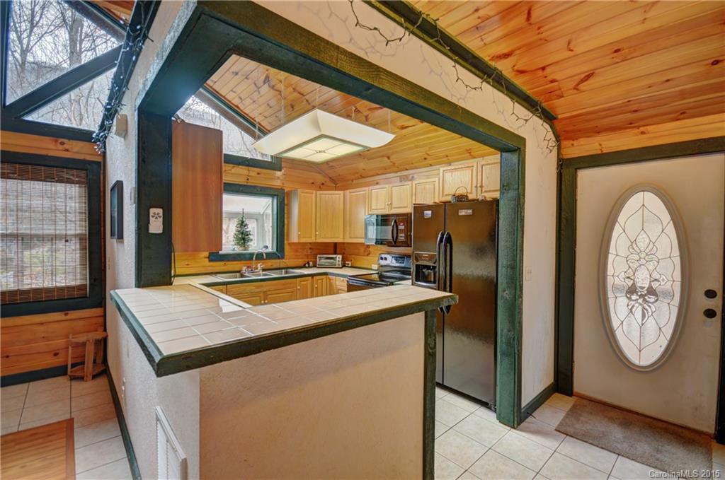196 Friar Tuck Lane - Photo 5