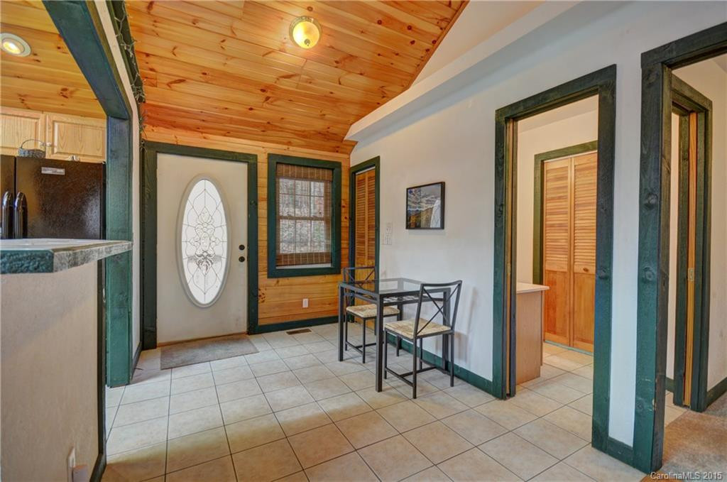 196 Friar Tuck Lane - Photo 6