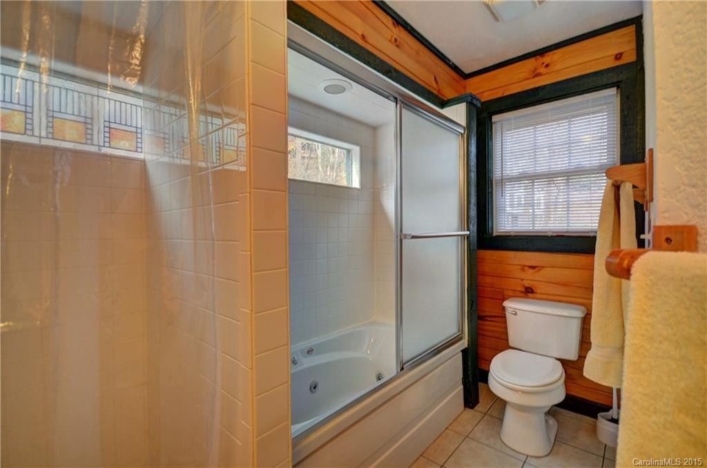 196 Friar Tuck Lane - Photo 8